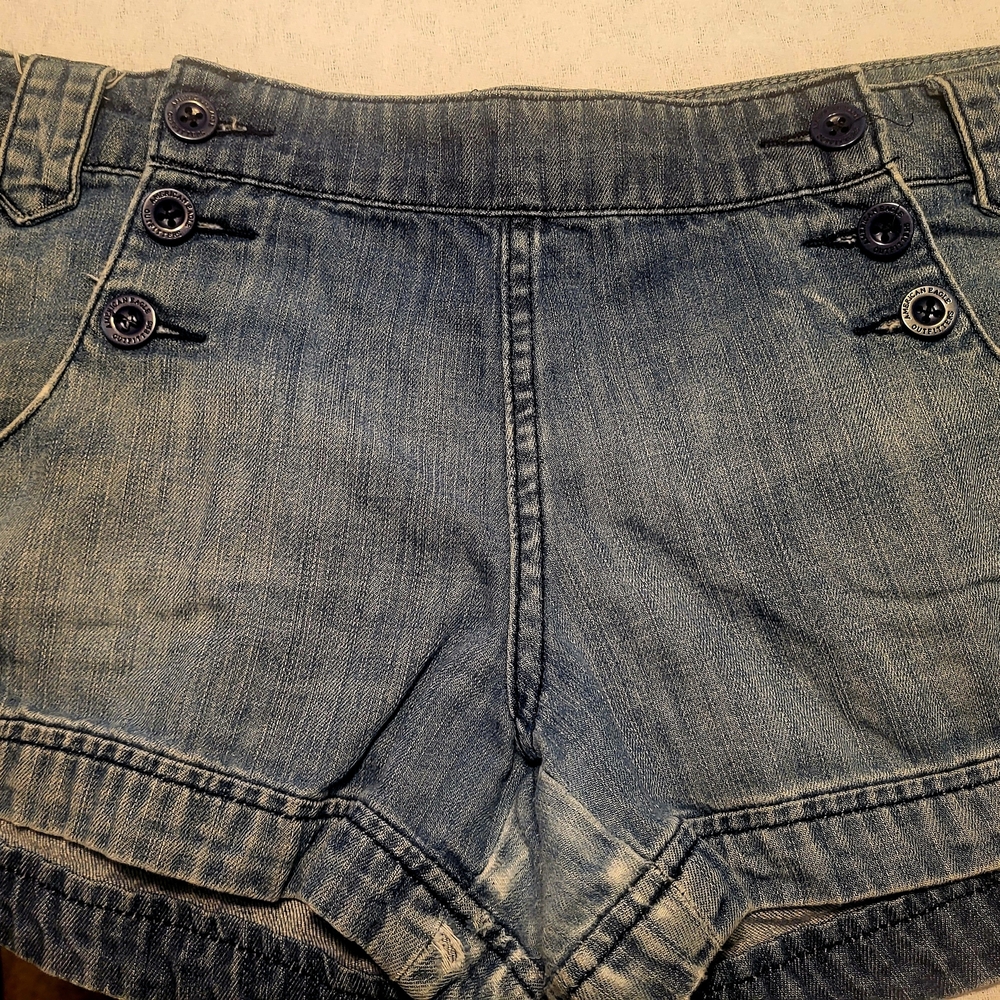 American Eagle relaxed, Shortie shorts.